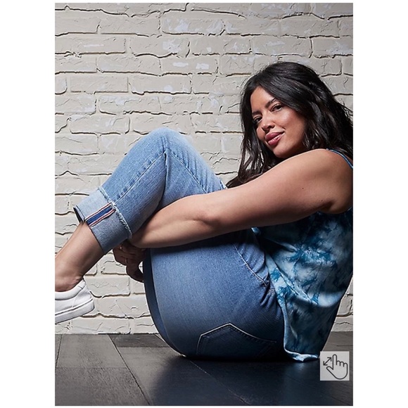 NEW Torrid 22 Crop Boyfriend Straight Vintage Stretch Mid-Rise Jean, Read Info - Picture 8 of 16